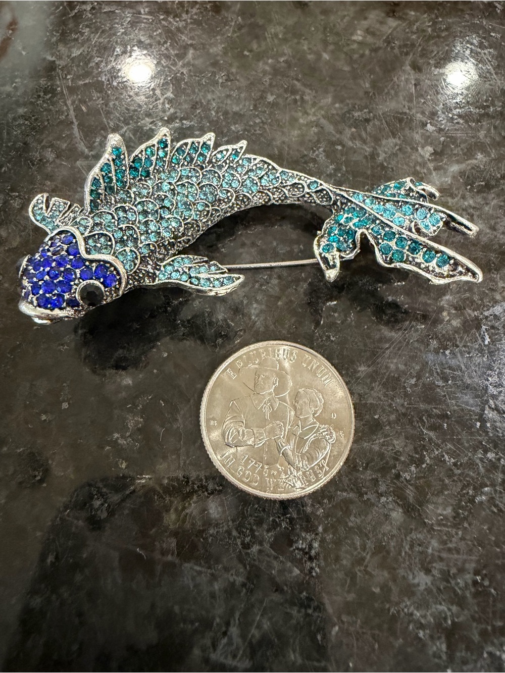 Koi Fish Crystal Pin Brooch in Blue and Teal - Picture 4 of 4
